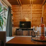 Nyaktekercs Wood - Hot Tub *