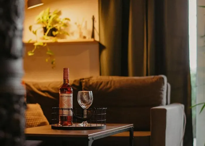 Nyaktekercs Wood - Hot Tub Chalé Esztergom